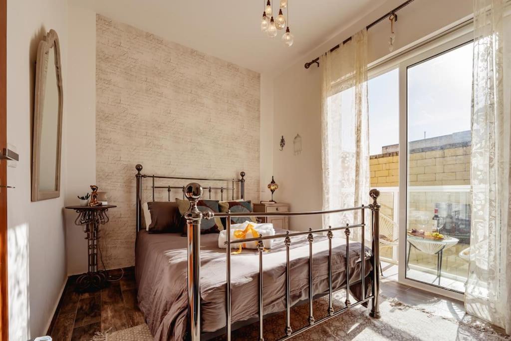 Luxury Designer Penthouse With Private Jacuzzi Διαμέρισμα Σλιέμα Εξωτερικό φωτογραφία