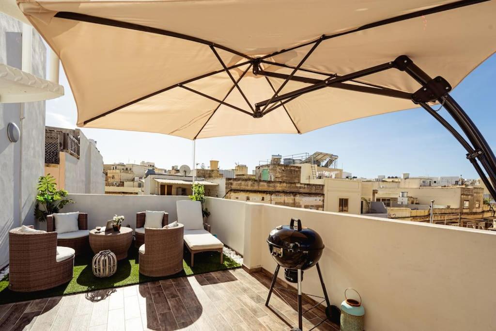 Luxury Designer Penthouse With Private Jacuzzi Διαμέρισμα Σλιέμα Εξωτερικό φωτογραφία